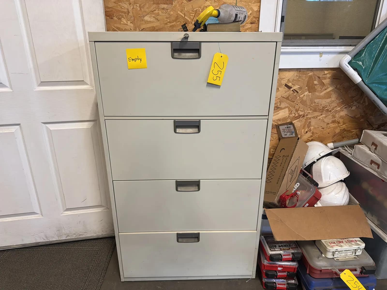 metal-filing-cabinet-with-contents-empty-folders-486a5d