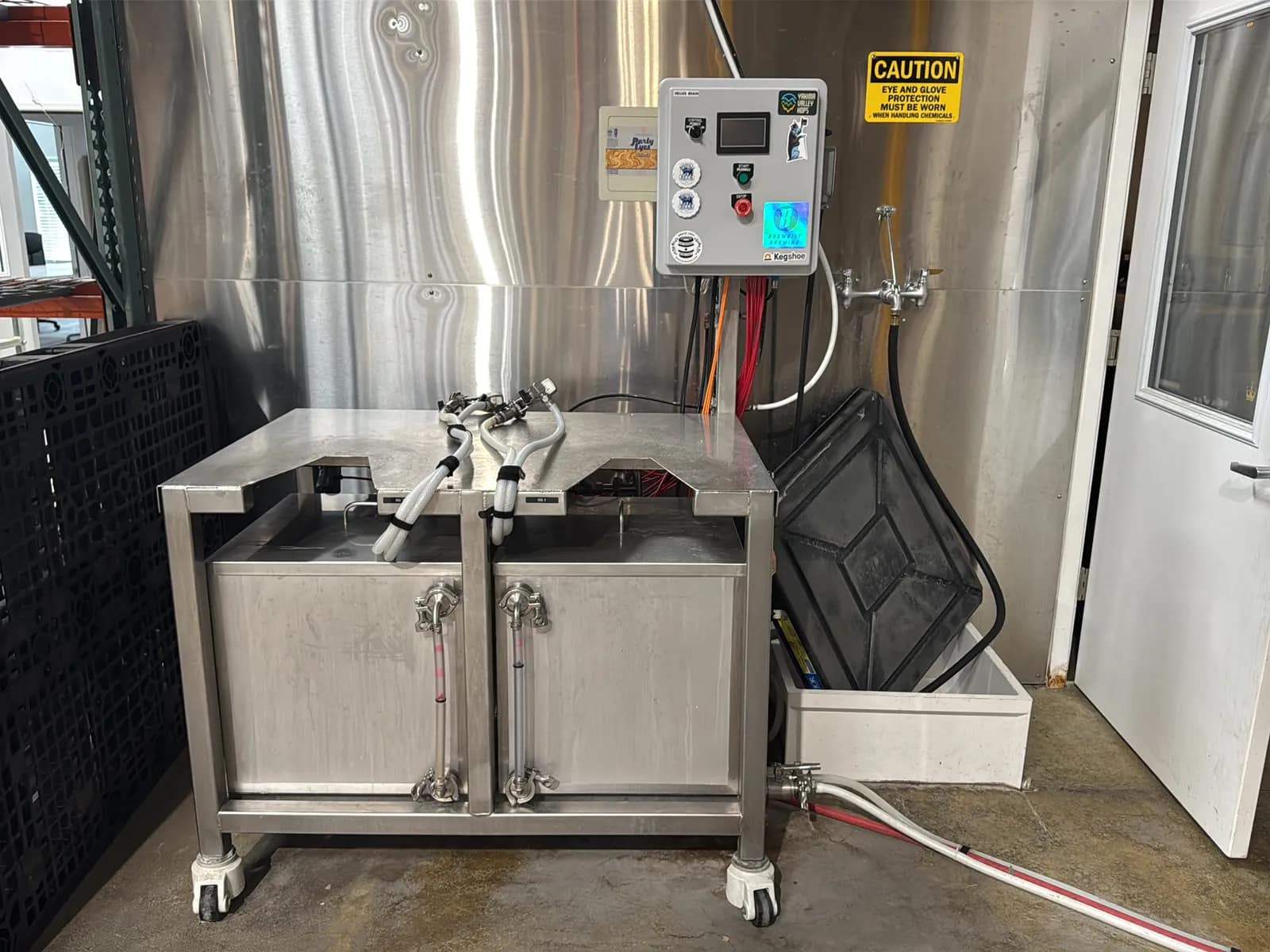two-head-stainless-steel-keg-washer-mubpf8t0