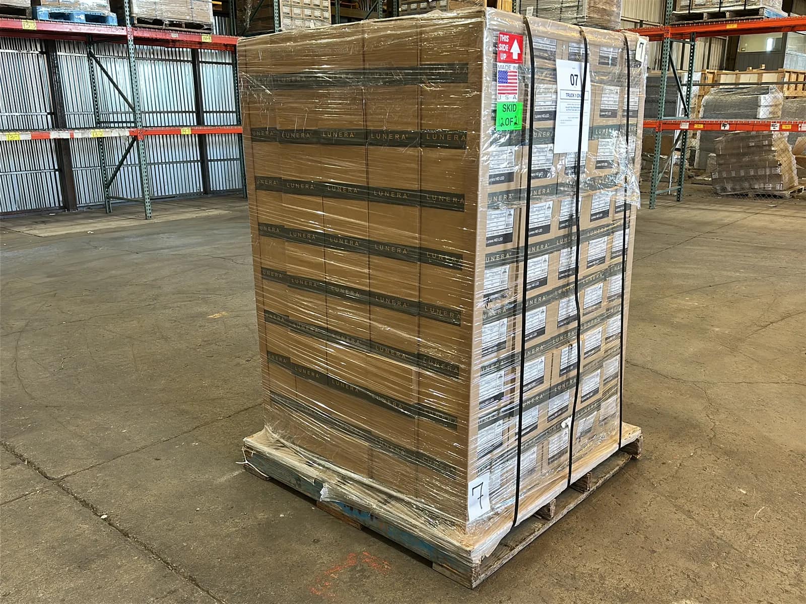 225-lunera-led-vertical-susan-lamps-175w100w70w-e26-25875-approximate-retail-value-unused-muop0p6r
