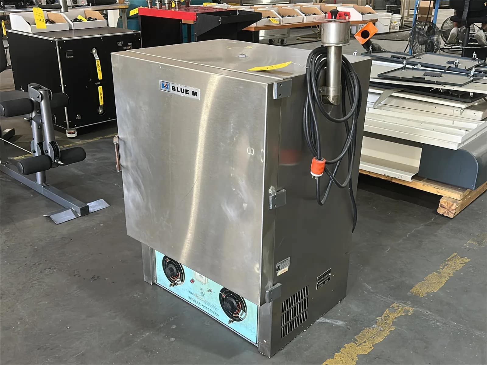 blue-m-ov-510a-2-stabil-therm-temperature-cabinet-mupvqtts