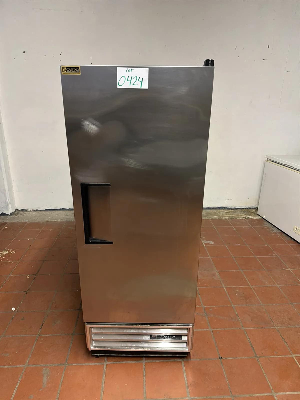 true-stainless-steel-single-door-refrigerator-4a5ddd