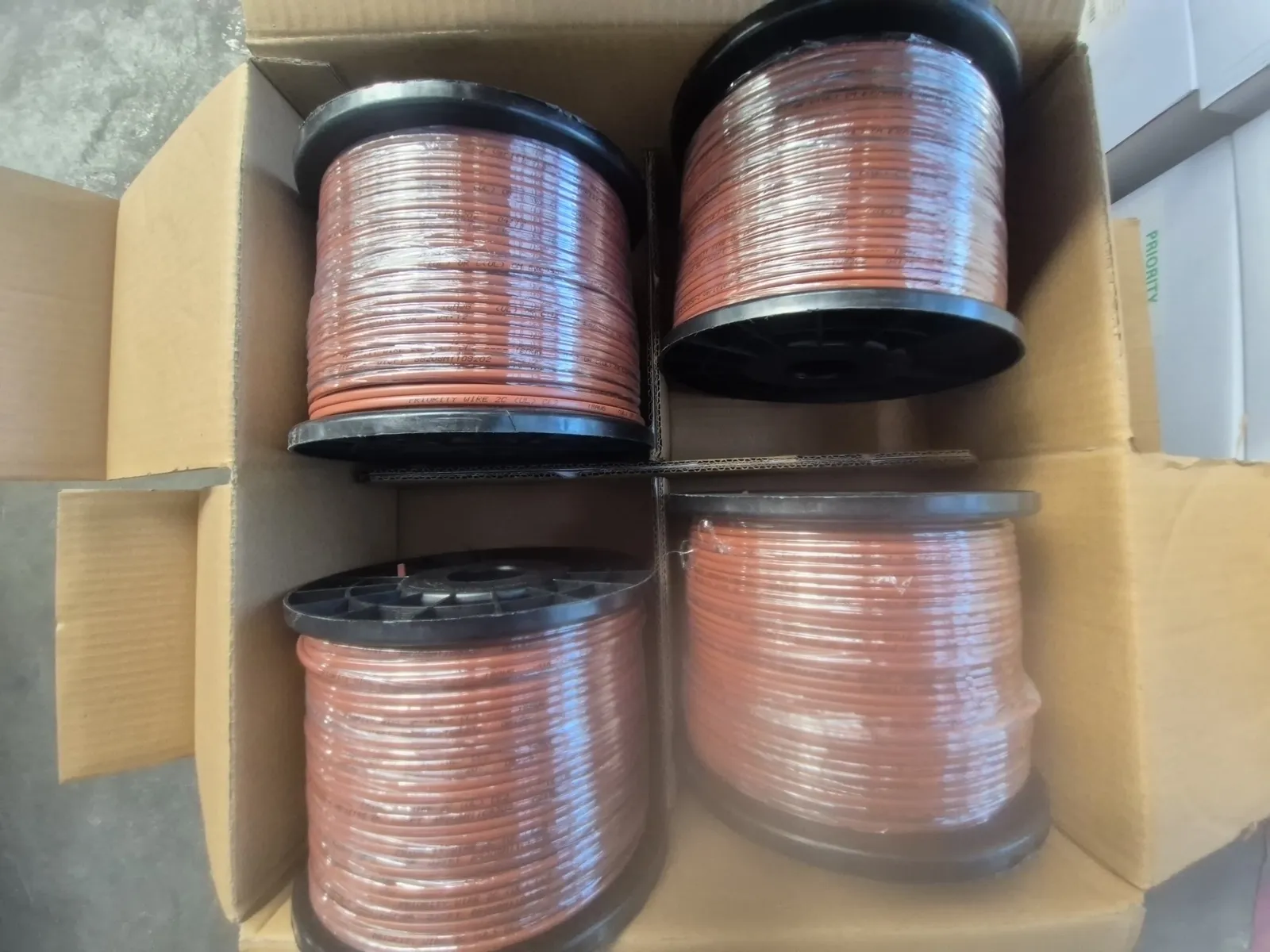 1-box-18-2-thermostat-cable-4-rolls-mv9xfsx7