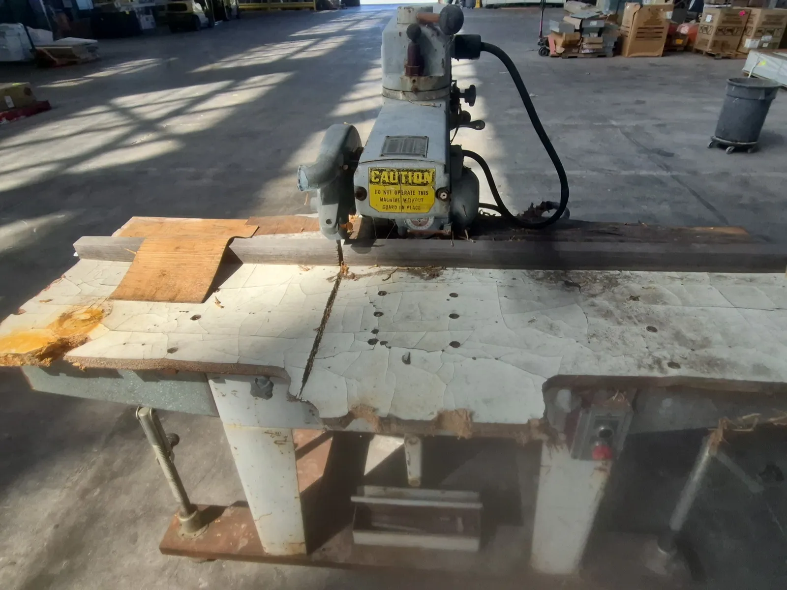 1-stationary-delta-rockwell-radial-arm-saw-mva2iv9a