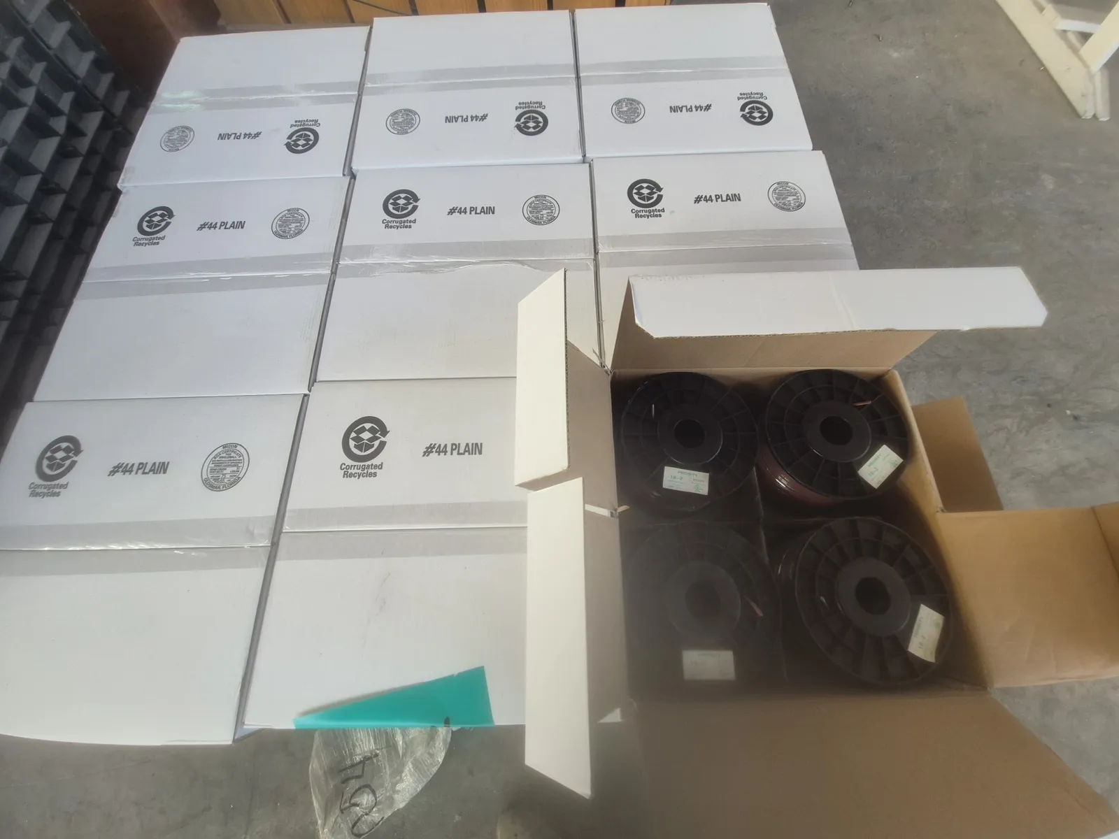 9-boxes-18-2-thermostat-cable-4-spools-of-copper-wire-mva4mwb1