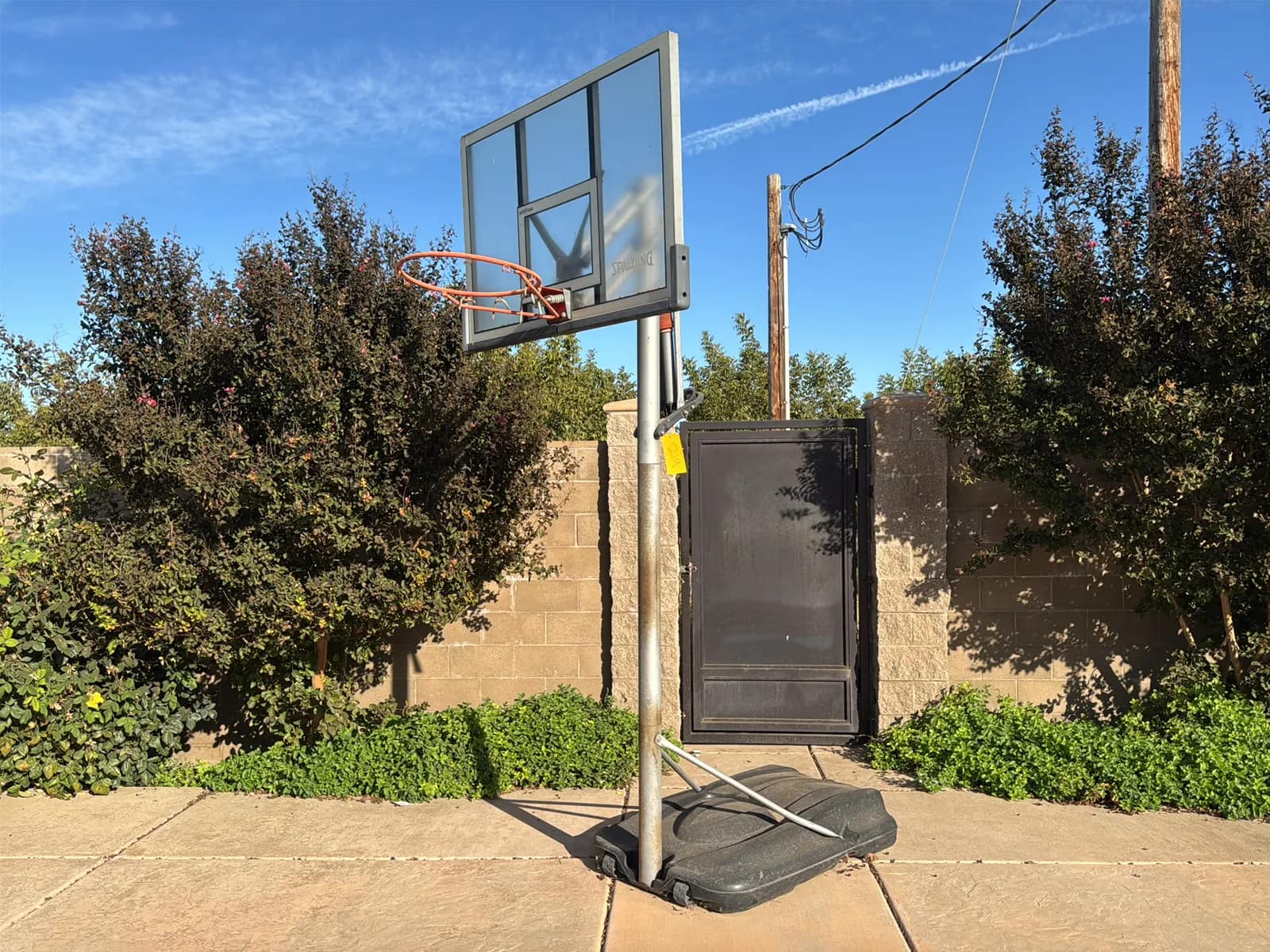 spalding-basketball-hoop-b929ee