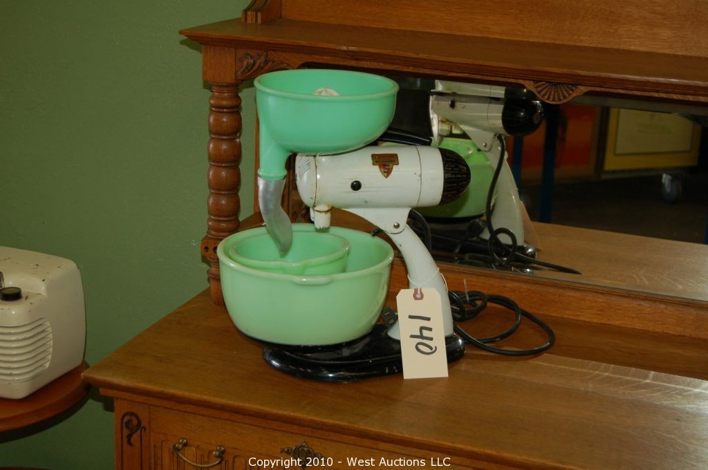 Sold at Auction: Sunbeam stand mixer w/ 2 bowls