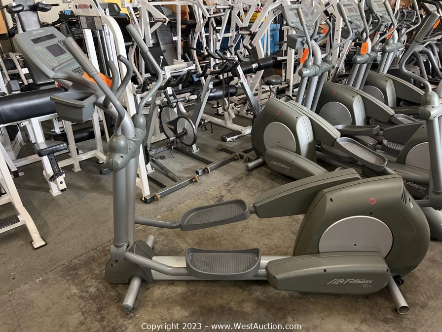 Life fitness on sale 91x elliptical